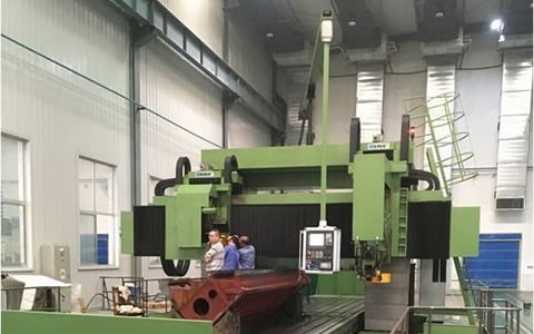 710公海股份12米大型数控动梁龙门导轨磨床顺利交付