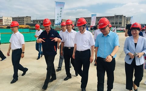 金华市市委书记陈龙视察710公海新厂区建设情况
